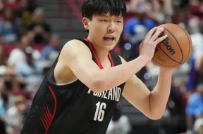 爱游戏体育-关于凯恩新星战术调整表现惊艳，雄鹿未来可期！的信息